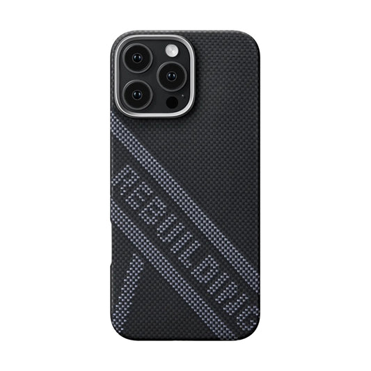 Apple iPhone 16 Pro Max Kılıf M-safe Şarj Özellikli Aramid Fiber Re-TROS Tasarımlı Pitaka Tactile Woven Rebuilding Serisi Kapak Siyah