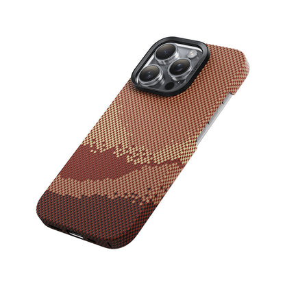 Apple iPhone 16 Pro Max Kılıf M-safe Şarj Özellikli Benks GoldenTide ArmorAir 600D Kevlar Kapak Gold