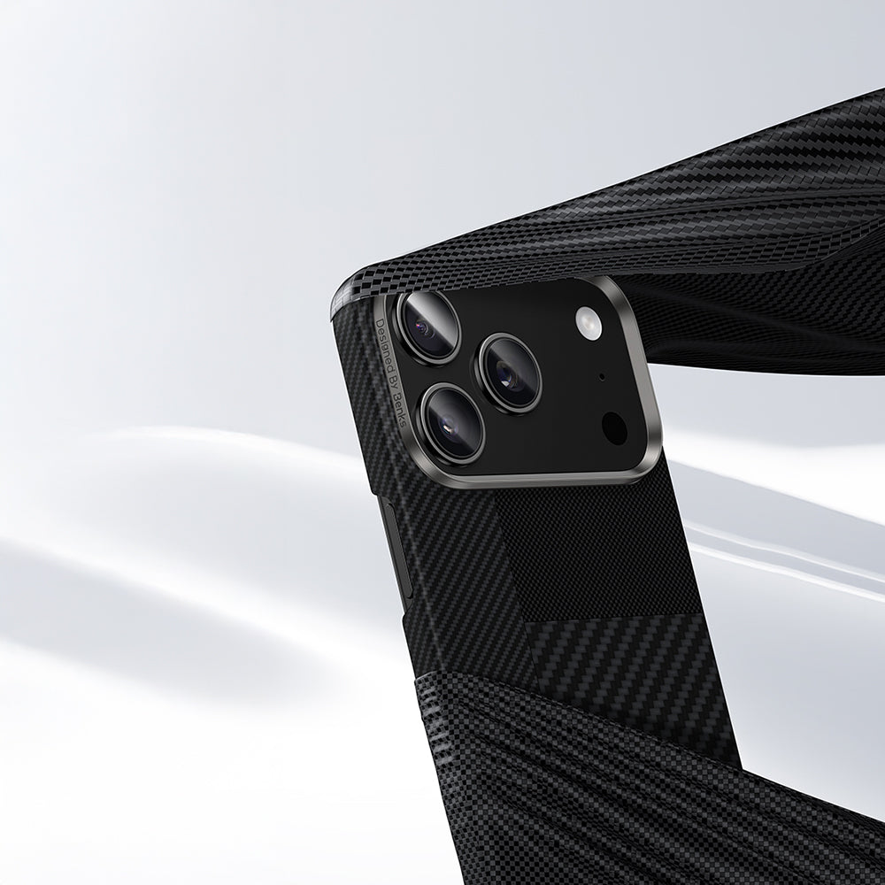 Apple iPhone 17 Pro Kılıf M-safe Şarj Özellikli Karbon Fiber Benks Montage ArmorAir Kevlar Kapak Siyah