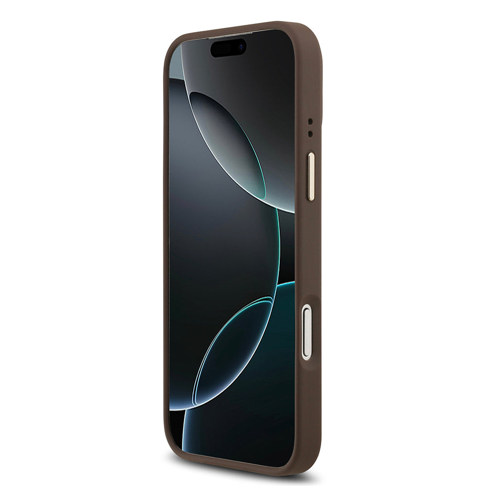 Apple iPhone 17 Pro Max Kılıf Guess Orjinal Lisanslı M-safe Şarj Özellikli Gold Metal Kamera Çerçeveli PU Deri 4G Desenli Yazı Logolu Kapak Siyah