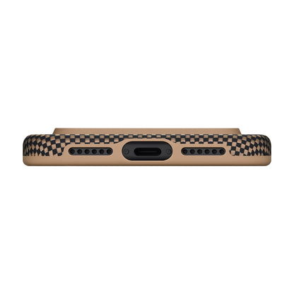 Apple iPhone 17 Pro Max Kılıf M-safe Şarj Özellikli Aramid Fiber Pitaka Military-Grade Sunset-Moonrise Serisi Sunset Kapak Kahverengi