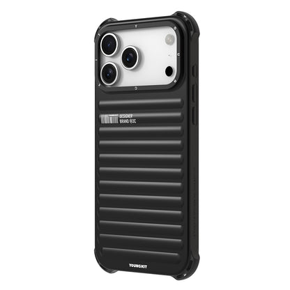 Apple iPhone 17 Pro Max Kılıf Mat Renkli Tasarım Youngkit True Color Serisi Kapak Siyah