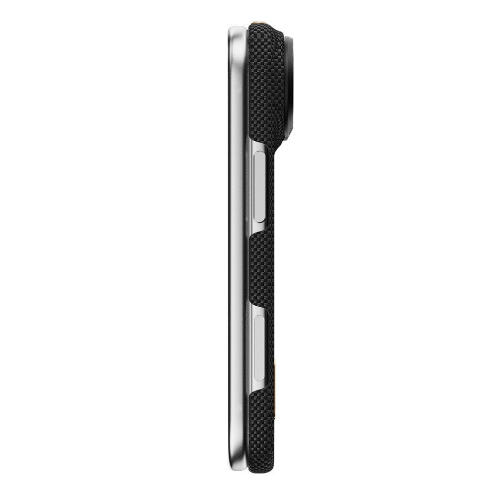 Apple iPhone Duo Kılıf M-safe Şarj Özellikli Raptic Aramid SkinPro Rise Serisi 24 Ayar Altın Kaplamalı Karbon Kapak