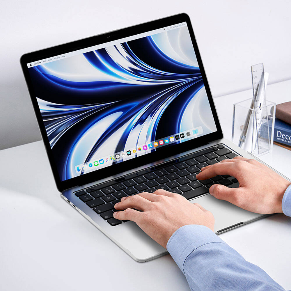 Apple Macbook 15&quot; Air M2 2024 A2941 Wiwu Macbook iShield Standlı Shield Kapak Beyaz
