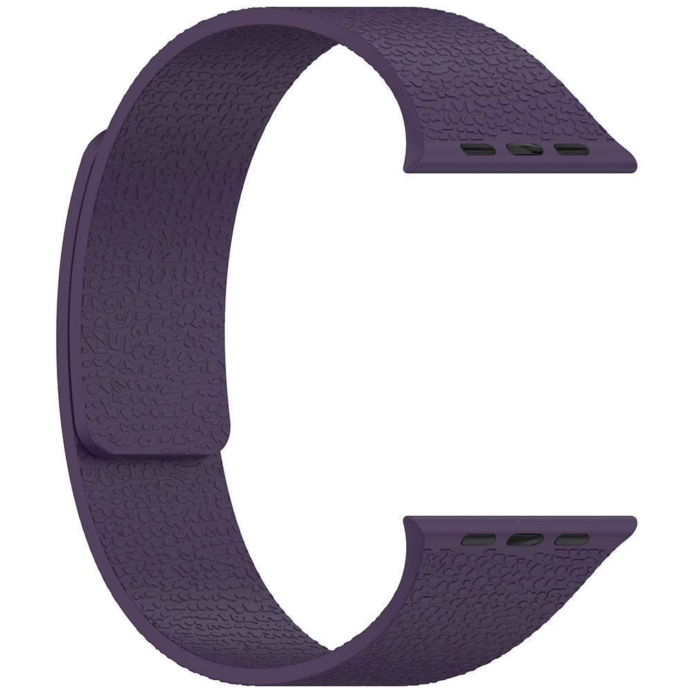 Apple Watch 10 42mm Zore KRD-136 Kabartma Desenli Silikon Kordon Gri