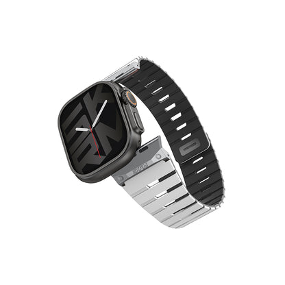 Apple Watch Ultra 49mm Skinarma Gemini Serisi TPU Magnetik Silikon Kordon Beyaz-Siyah