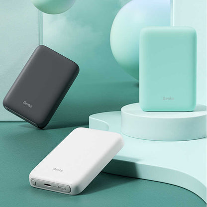 Benks MP06 15W M-safe Magnetik Slim Powerbank 10000 Mah iPhone 12-13-14 Serisi Beyaz