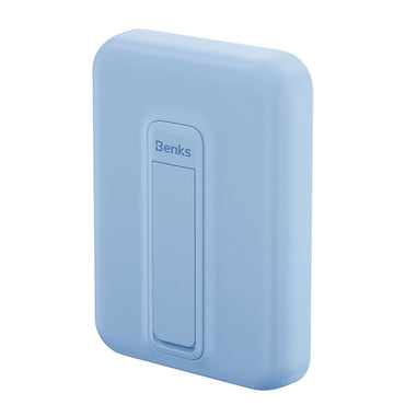 Benks MP09 M-safe Magnetik Standlı İnce Tasarımlı Powerbank 6000mAh Beyaz