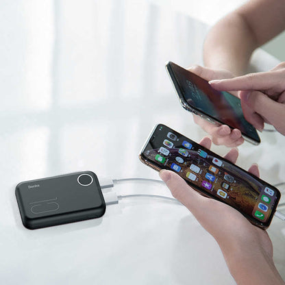 Benks PB10 Huge Capacity Powerbank Beyaz