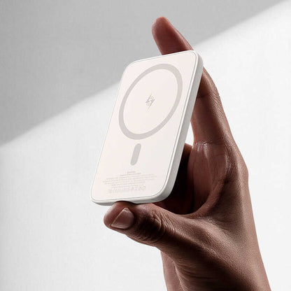Benks MP01 M-safe Magnetic Slim Powerbank 5000 Mah Beyaz