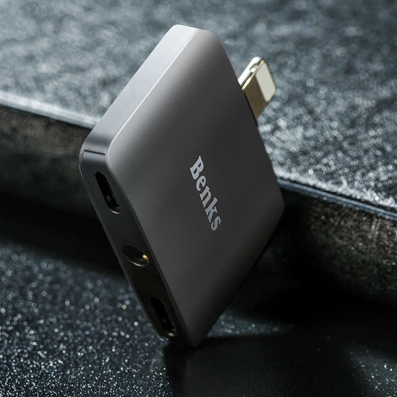 Benks U32 Lightning 3 in 1 Audio Adapter Gray
