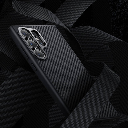 Galaxy S25 Plus Kılıf Karbon Fiber M-safe Şarj Özellikli Benks Hybrid ArmorPro 600D Kevlar Kapak Siyah