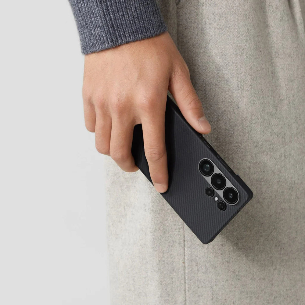 Galaxy S25 Ultra Kılıf M-safe Şarj Özellikli 600D Aramid Fiber Pitaka Ultra-Slim Classic Serisi Black-Grey Twill Kapak Siyah-Gri