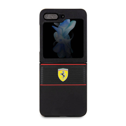 Galaxy Z Flip 5 Kılıf Ferrari Orjinal Lisanslı PU Deri Metal Logolu Multi Çizgili Kapak Kırmızı