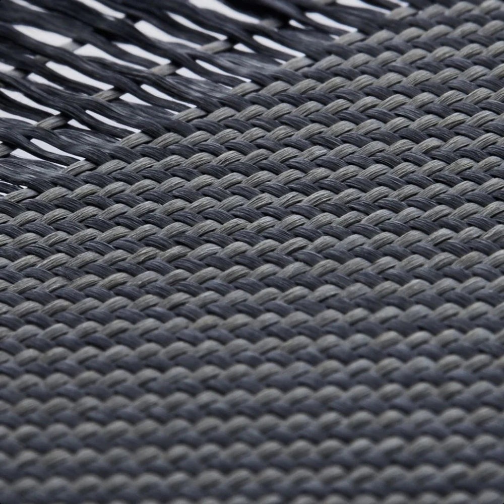 Galaxy Z Flip 7 Kılıf M-safe Şarj Özellikli 600D Aramid Fiber Pitaka Ultra-Slim Classic Serisi Black-Grey Twill Kapak Siyah-Gri