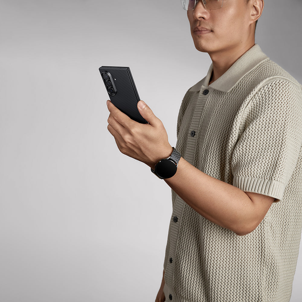 Galaxy Z Fold 7 Kılıf M-safe Şarj Özellikli 600D Aramid Fiber Pitaka Ultra-Slim Classic Serisi Black-Grey Twill Kapak Siyah-Gri