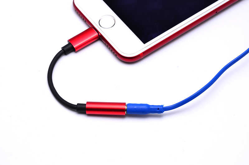 Go Des GD-UC019 Lightning to 3.5mm Converter Gray