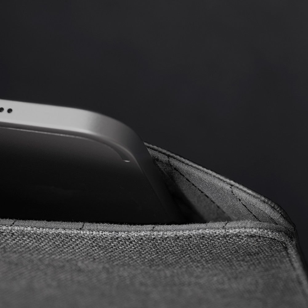 Native Uninon Stow Slim Serisi Su Geçirmez 11 inç Tablet Çantası
