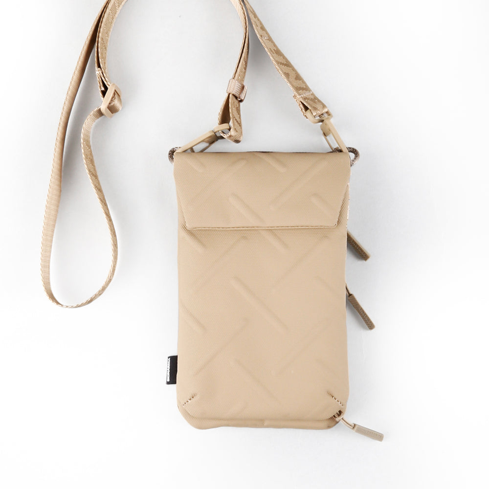 Skinarma Sling Pouch Juno Cross-Hatch Desenli Naylon Scout Boyun Askı Kayışlı Çapraz Vücut Çantası Siyah