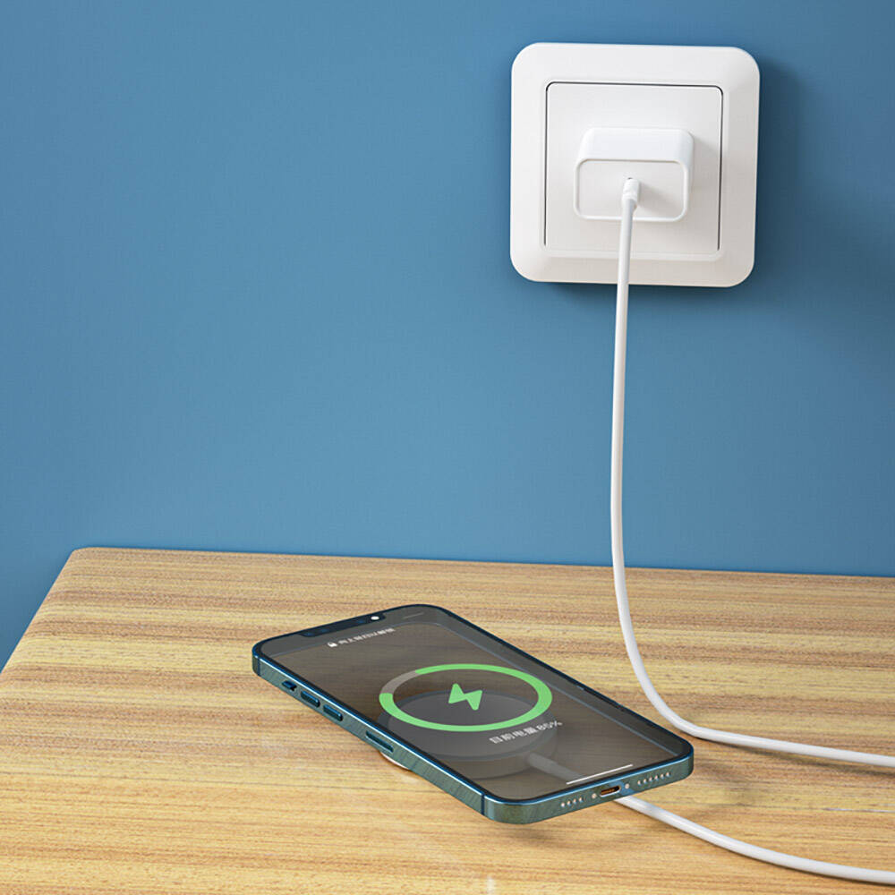 Wiwu Wi-W009 Interstellar 15W Hızlı Şarj Özellikli M-safe PD Wireless Şarj Aleti Gri